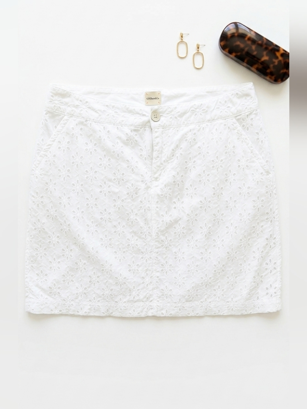 G.H. Bass&Co. White Eyelet Floral Lace Mini Skirt Size 8